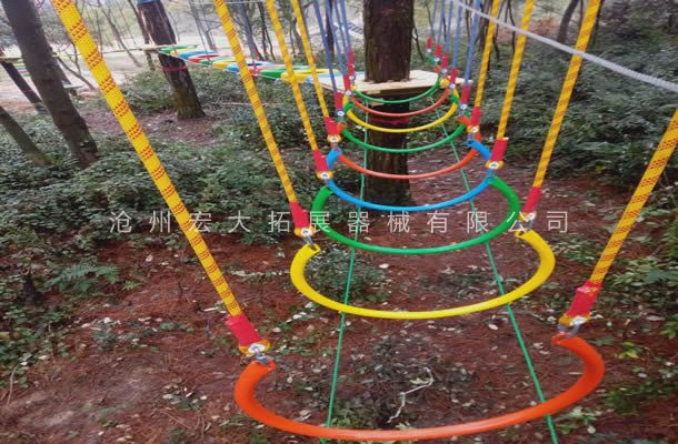 叢林探險樂園
